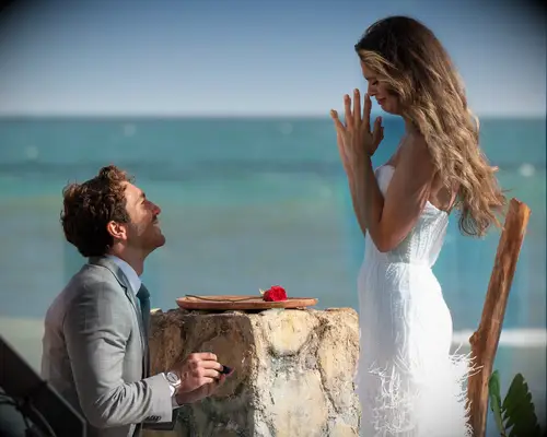 Joey Graziadei proposing to Kelsey Anderson on The Bachelor