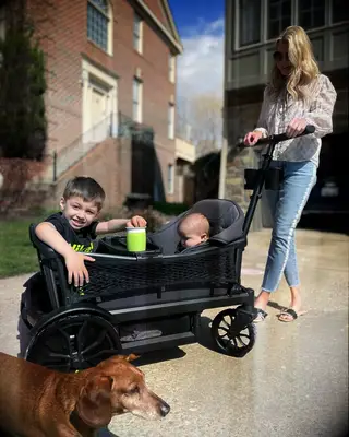 Golden bachelorette Joan Vassos with grandchildren