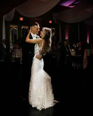 Caeleb Dressel and wife dancing on wedding day