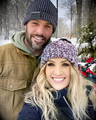 Hockey star Mike Fisher and wife Carrie Underwood
