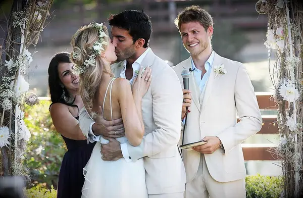 Justin Baldoni and wife Emily Baldoni