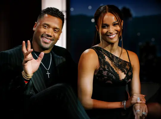 À l'intérieur de la romance de conte de fées de Ciara et Russell Wilson