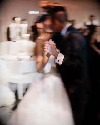 Blurry first dance picture