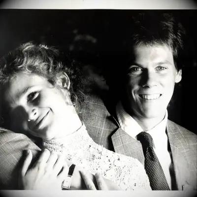 Kevin Bacon and Kyra Sedgwick wedding photo