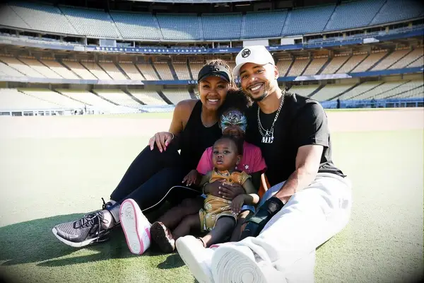 Mookie Betts with his wife Brianna and their kids 