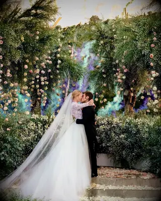 Chiara Ferragni kissing husband on wedding day