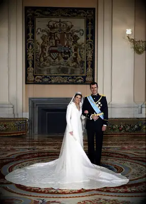 Queen Letizia wearing 8 million dollar wedding dress