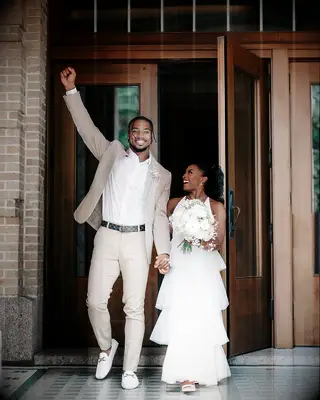 SImone Biles and Jonathan Owens on their wedding day. 