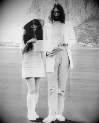 Yoko Ono and John Lennon