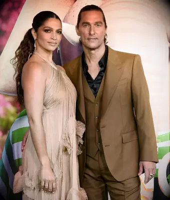 Matthew McConaughey and Camila Alves, most iconic celebrity couples. 