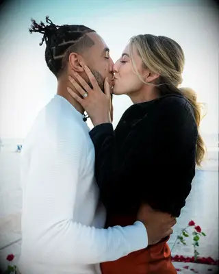 Katie Lou Samuelson and Devin Cannady wnba couple