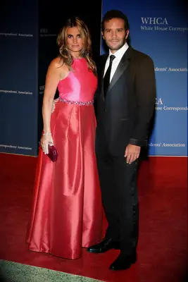 Idina Menzel and Aaron Lohr at the 2015 White House Correspondents