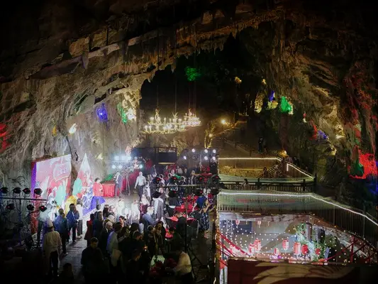 Event in a cave with various decor