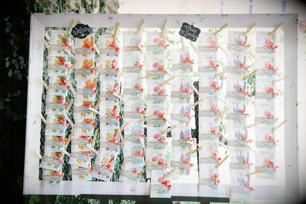 Seed packet escort card idea for wedding showers 2023. 