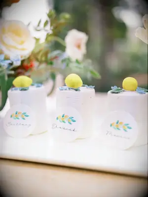 Trio of mini cakes with lemon decorations