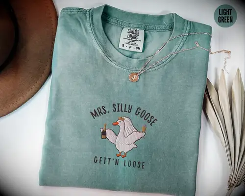 Silly Goose bachelorette t-shirt