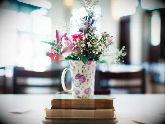 A teacup floral centerpiece.
