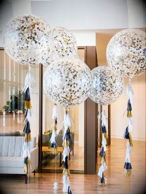 Jumbo confetti balloons with tassel tails for your engagement party