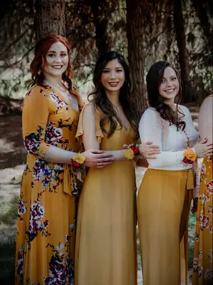 Bridesmaid half updo with braids