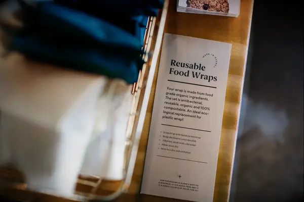 Reusable food wraps sustainable wedding ideas