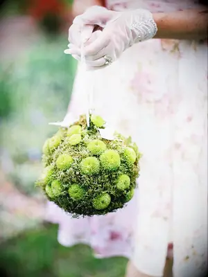 alice in wonderland wedding ideas moss orb