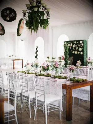 alice in wonderland wedding ideas moss table runner