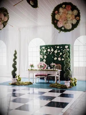 alice in wonderland wedding ideas checkerboard floor