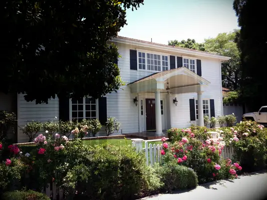 father of the bride wedding rental house in santa ana, california