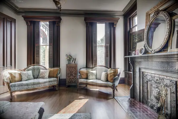 victorian mansion wedding rental home in petersburg, illinois