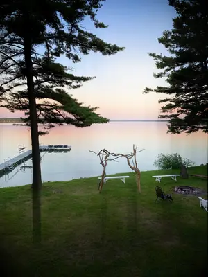 lakefront vrbo wedding venue in michigan