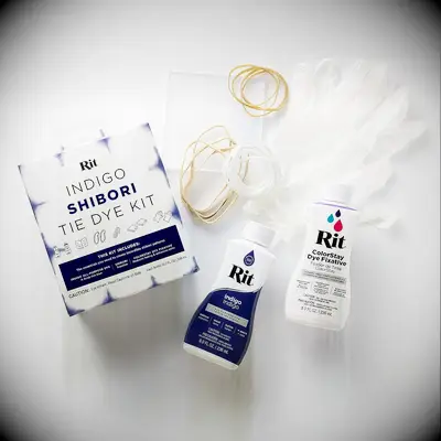 DIY shibori indigo blue tie dye kit for couples date night
