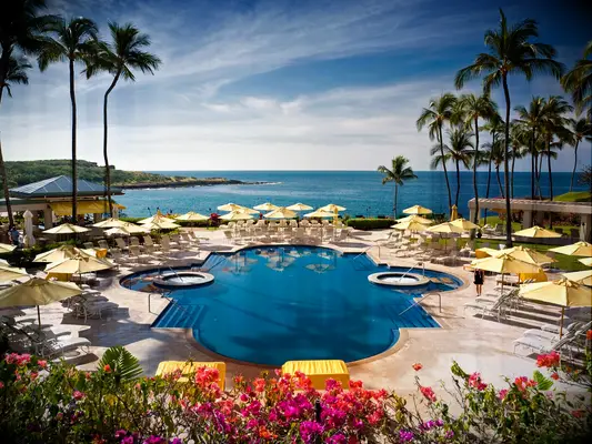 Resort hotel in Maui