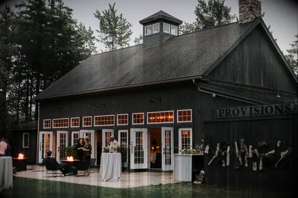 hidden pond wedding