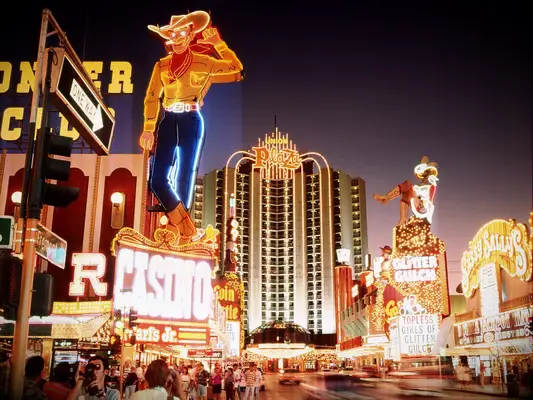 USA, Nevada, downtown Las Vegas, neon signs on Fremont Stree