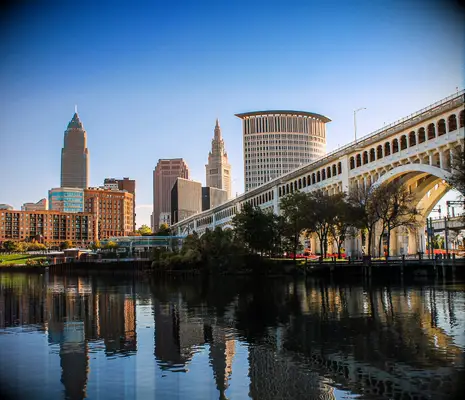 cleveland city skyline