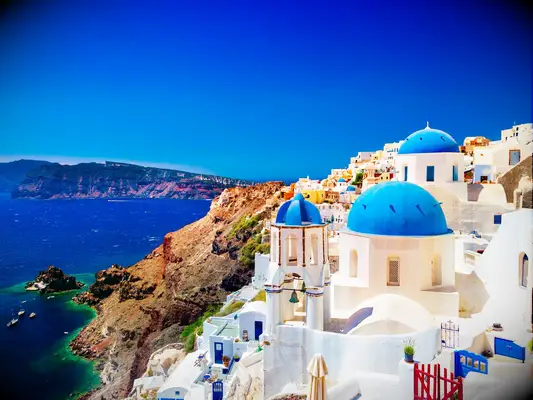 Best honeymoon destination - oia santorini