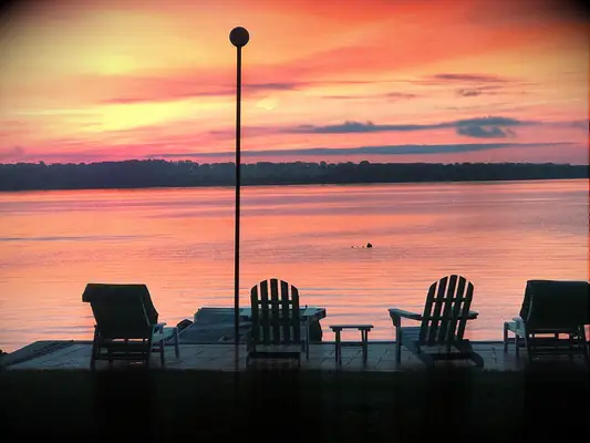 VRBO Private Beach and Dock (Narragansett Bay)