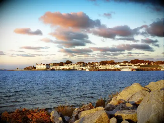 US wedding destination Mackinac Island, Michigan 